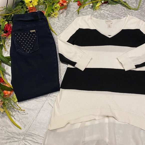 Chico's Denim - Chico’s Slimming Jeans & Top in size 0